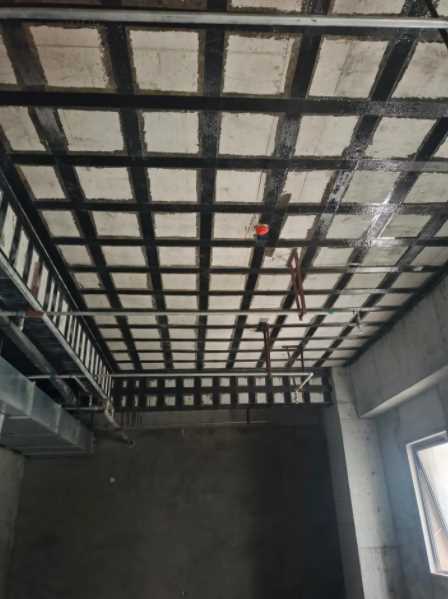 洛阳老城区碳纤维加固
