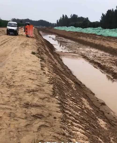 洛阳老城区河道降水
